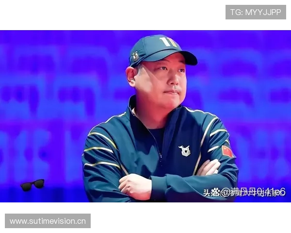 刘国梁喝咖啡都那么讲究，普通人估计得攒半年工资才能跟上这节奏